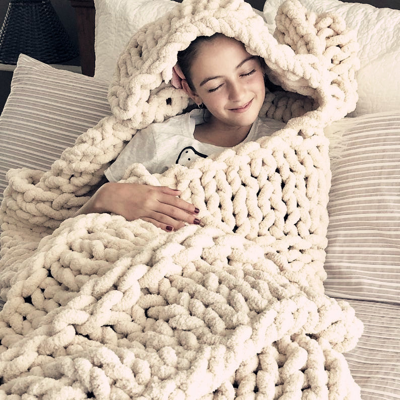 Hand-knitted coarse wool Chenille blanket